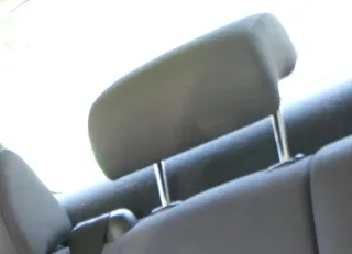 Seat Ibiza 6L Kopfstütze hinten in der Mitte mittig anthrazit - Bild 1