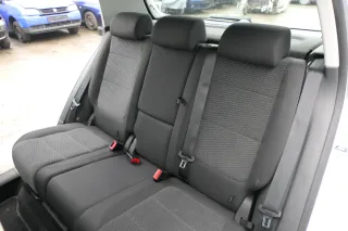 VW Golf 5M Plus Sitze Rückbank Rücksitzbank Lehne hinten schwarz(ohneKopfstützen - Bild 3
