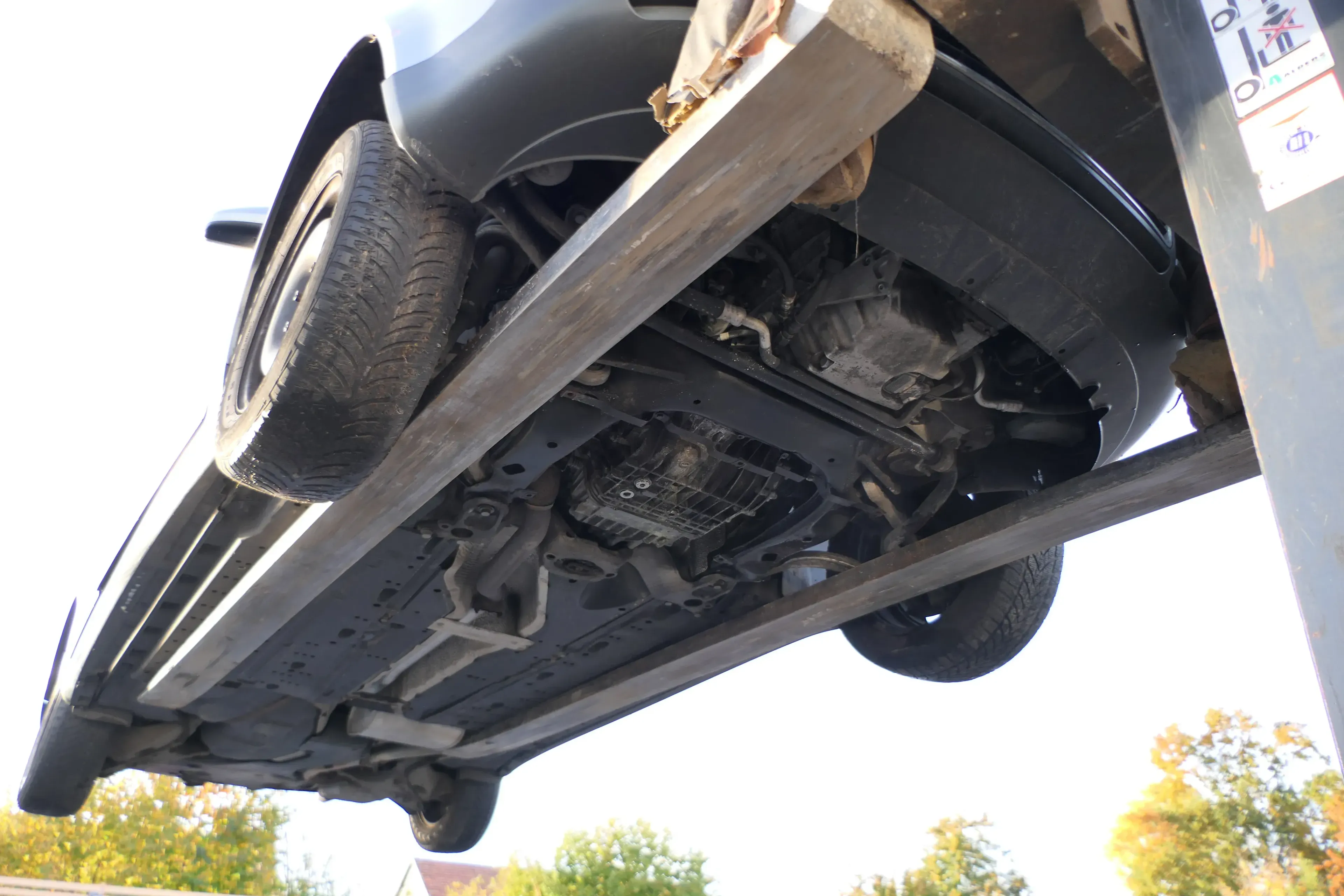 1x Audi A4 8E Federbein Feder Stoßdämpfer vorne links/rechts 8E0413031CL - Bild 1