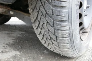 VW Golf 6 Caddy 2K 195/65 R15 91T Winterreifen M+S Felgen Reifen M&S ca. 6-9mm - Bild 7