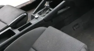 Audi A3 8P Mitteltunnel hinten Verkleidung um Handbremse Konsole - schwarz - Bild 4