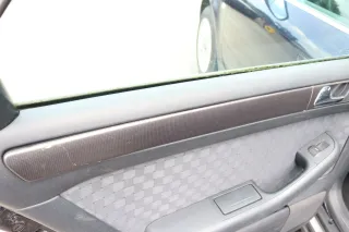 Audi A6 4B Türverkleidung Verkleidung Tür vorne +hinten links rechts swing schwa - Bild 10