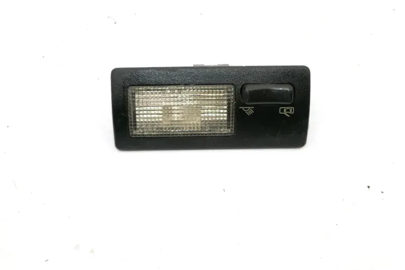 VW T4 Passat Innenraumleuchte Leuchte innen Leselampe schwarz 3A0947303 - Bild 1