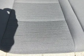 VW Golf 5 V Sitz Sitze hinten Rückbank Rücksitzbank 3 Punkt Gurt Lehne anthrazit - Bild 2