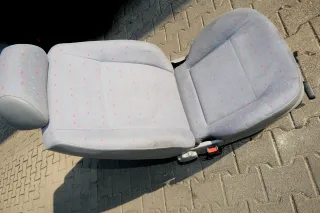 Seat Arosa VW Lupo Sitz vorne links Fahrersitz 2/3-Türer in grau - Bild 2