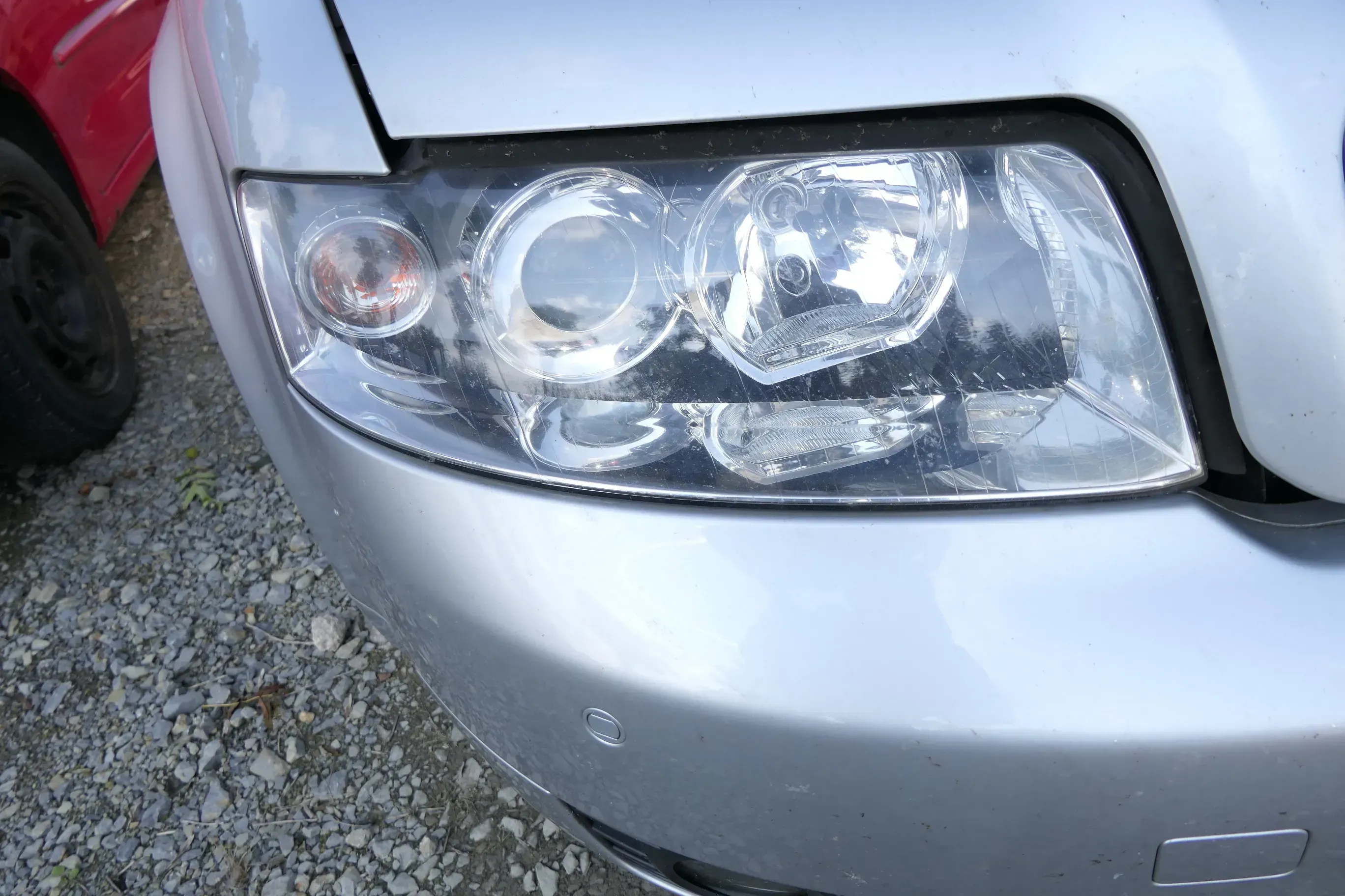 Audi A4 8E Scheinwerfer Halogenscheinwerfer 8E0941030C rechts vorne - kein Xen0n - Bild 1