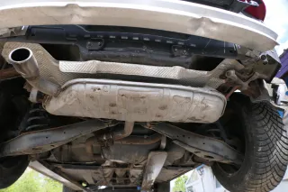 Audi A3 8P Auspuff Endschalldämpfer hinten 1,6  Motor BAG BLP BLF Mittelschal - Bild 6
