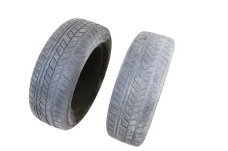 2x Toyota Yaris 195/60 R15 88T Winterreifen 5,5jx15H2 ET45  ca.4-5mm - Bild 2