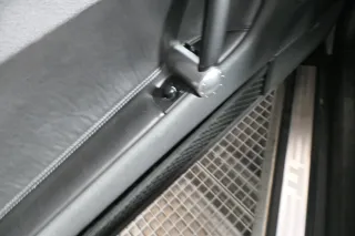 Audi TT 8N Roadster Türverkleidung Verkleidung Tür vorne links Leder - Bild 4