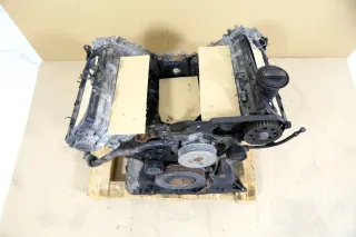 A4 8K B8 A5 8T Motor 2,7 TDI CGKA CGKB OHNE ANBAUTEILE- 189.000km  Automatik - Bild 6