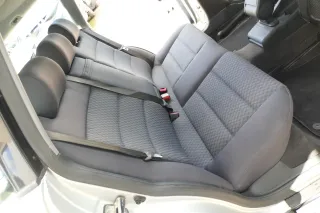 Audi A4 B5 Kombi Avant Rückbank Rücksitzbank Sitz Rücksitz 3 Punkt Gurt - Bild 4