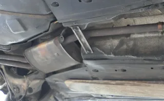 1x Audi A4 8E 8H B7 Cabrio Auspuff Mittelschalldämpfer Mitte hinten 2,5 TDI - Bild 2