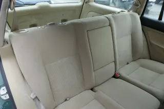 VW Golf 4 Bora Variant Kombi Sitz Rückbank Rücksitzbank hinten Sitze hellbeige - Bild 4