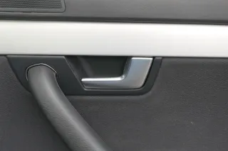 1x A4 8E B7 Türverkleidung Verkleidung Tür hinten rechts soul schwarz - Bild 3