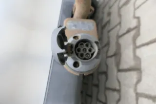 VW Polo Kombi 6KV feste starre Anhängerkupplung mit Kabelbaum - Bild 4