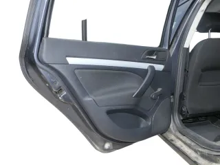 1x Octavia 1Z Kombi Türverkleidung Verkleidung Tür hinten links schwarz onyx - Bild 3