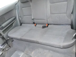 Audi A3 8P Sitz Rückbank Rücksitzbank hinten 2/3-Türer 3-Punkt-Gurt schwarz/grau - Bild 2