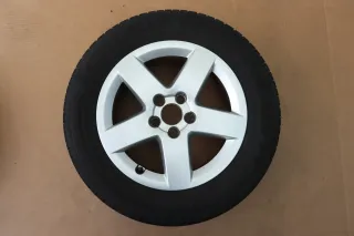 Audi A3 8L Alufelgen Reifen Felgen 195/65 R15 Sommerreifen 8L0601025P 3-4mm - Bild 2