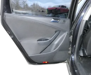 1x VW Passat 3C Variant Türverkleidung Verkleidung Tür hinten links schwarz - Bild 2
