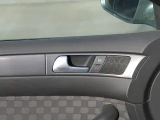 1x A6 4B Türverkleidung Verkleidung Tür vorne links schwarz - Bild 3