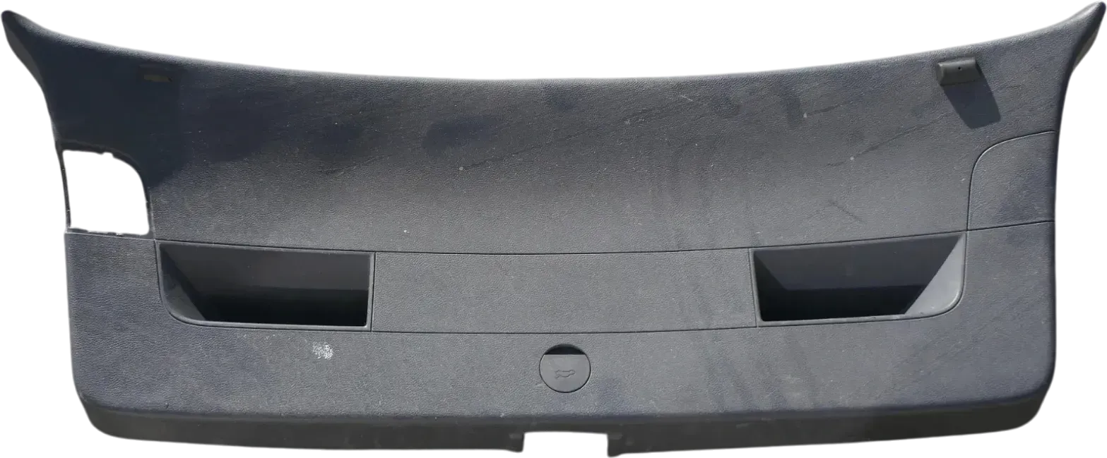VW Golf 5 Limousine Heckklappenverkleidung Verkleidung Heckklappe anthrazit Krat - Bild 1