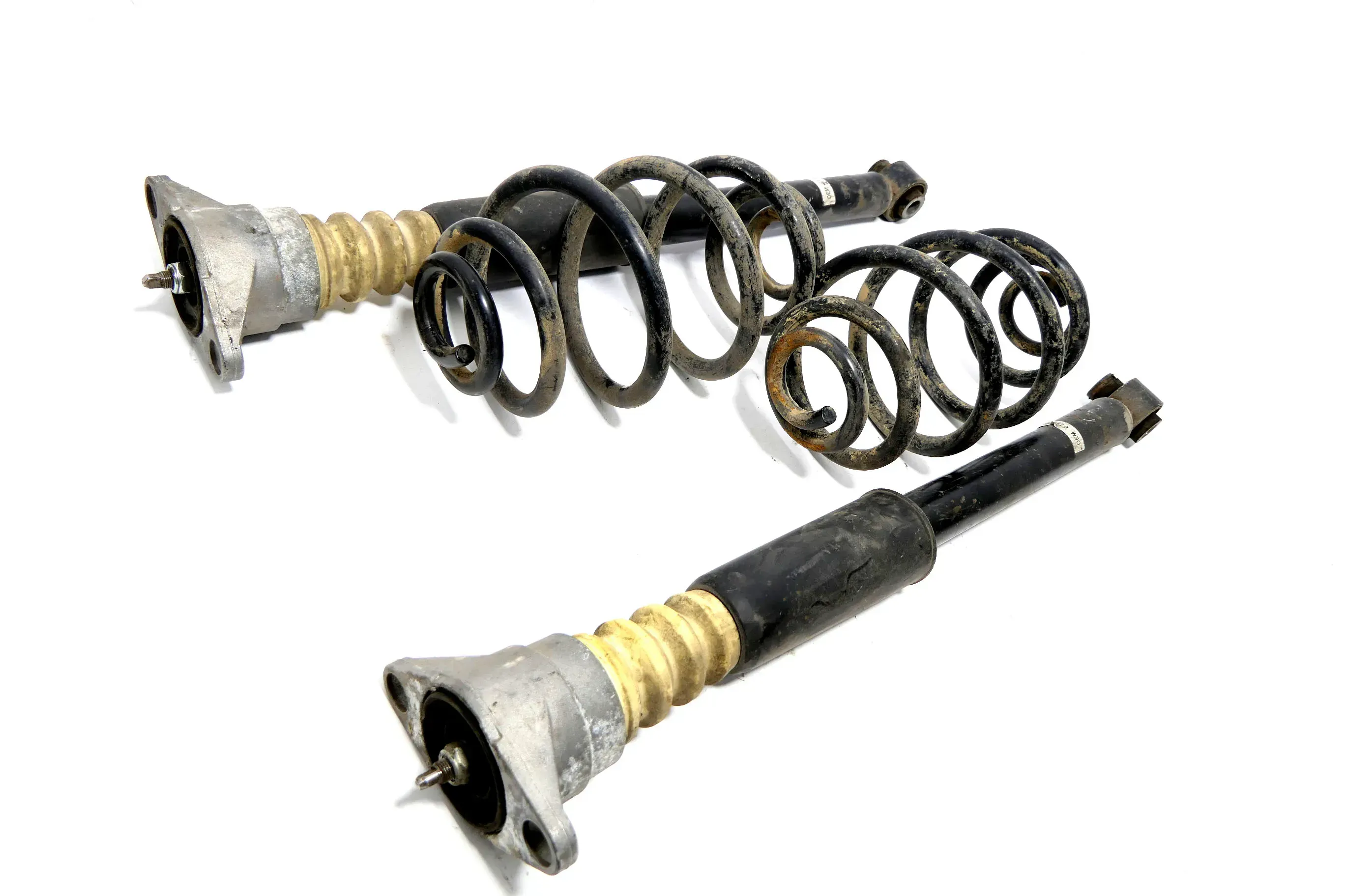 2x Passat 3BG 3B Federbein Stoßdämpfer + Feder Federn hinten links + rechts - Bild 1