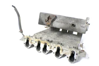VW T4 Krümmer Ansaugkrümmer Ansaugbrücke Benziner 023133201F 2,5 AET - Bild 2