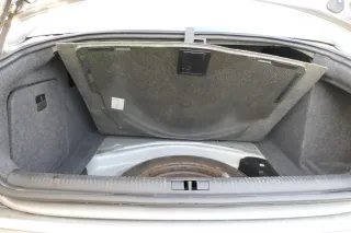 Audi A4 B6 8E Limousine Limo Verkleidung Teppich Kofferraum schwarz - Bild 2