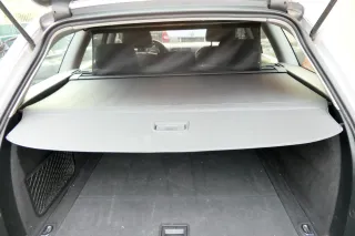 Audi A4 B6 8E Kombi Avant Laderaumabdeckung Rollo Hutablage Kofferraum schwarz - Bild 1