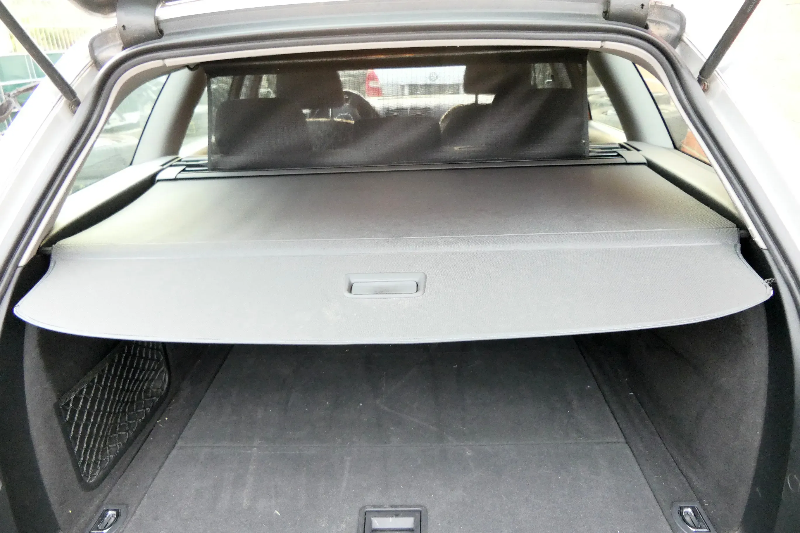 Audi A4 B6 8E Kombi Avant Laderaumabdeckung Rollo Hutablage Kofferraum schwarz - Bild 1