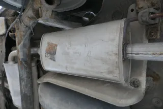 Passat 3A 35i Auspuff Endschalldämpfer Mittelschalldämpfer  1,8 2,0 ADY ABS 2E A - Bild 2