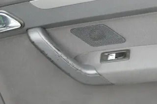 VW Touran 1x Türverkleidung Verkleidung Tür hinten rechts - anthrazit - Bild 3
