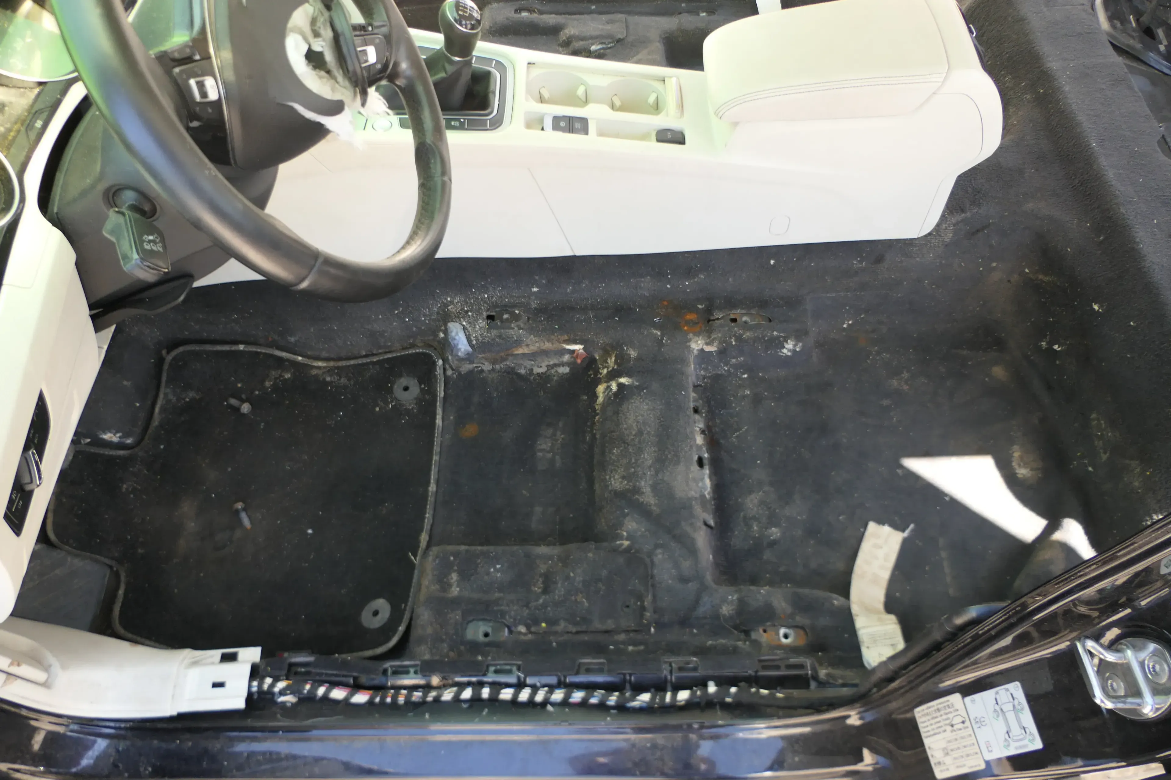 VW Passat 3C 3G B8 Teppich Innenraumteppich schwarz Innen - Bild 1