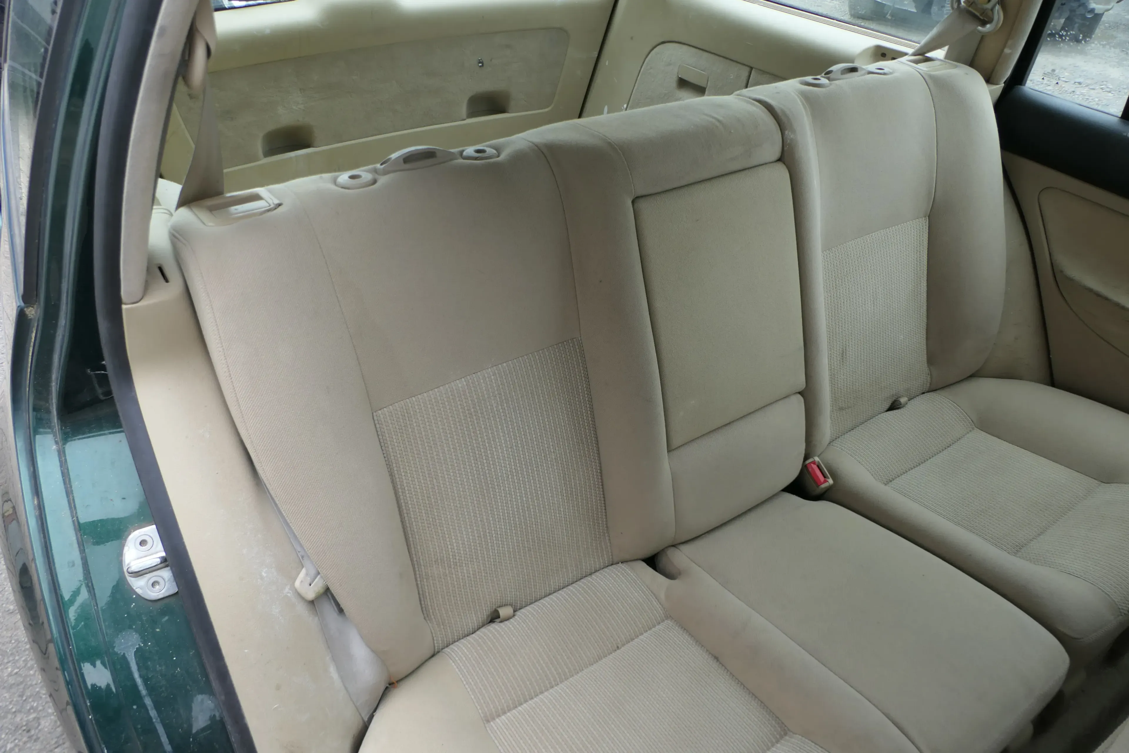 VW Golf 4 Bora Variant Kombi Sitz Rückbank Rücksitzbank hinten Sitze hellbeige - Bild 1