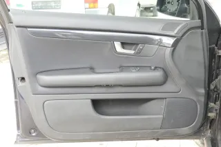 4x Audi A4 8E B6 Türverkleidung Verkleidung Tür vorne + hinten schwarz links - Bild 1