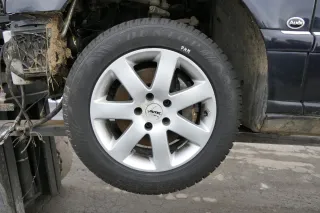 Audi A4 8E A6 4B Alufelgen 225/55 R16 99H Winterreifen Reifen Felgen 4-7mm Autec - Bild 8