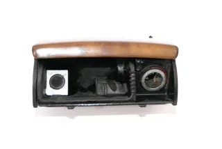 VW Passat 3B 3BG Aschenbecher Zigarettenanzünder vorne Dekor Holz optik 2WE - Bild 2