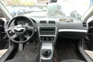Skoda Octavia 1Z Aschenbecher Zigarettenanzünder vorne 1Z1857762B 1Z1863077A - Bild 3