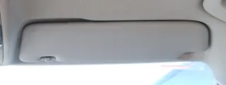 Audi A3 8P Sonnenblende rechts vorne 8P0857552A 9V4 silber grau beleuchtet - Bild 2