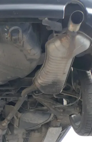 1x Audi A6 4B Quattro Allrad Auspuff Endschalldämpfer rechts hinten 2,5 TDI - Bild 2
