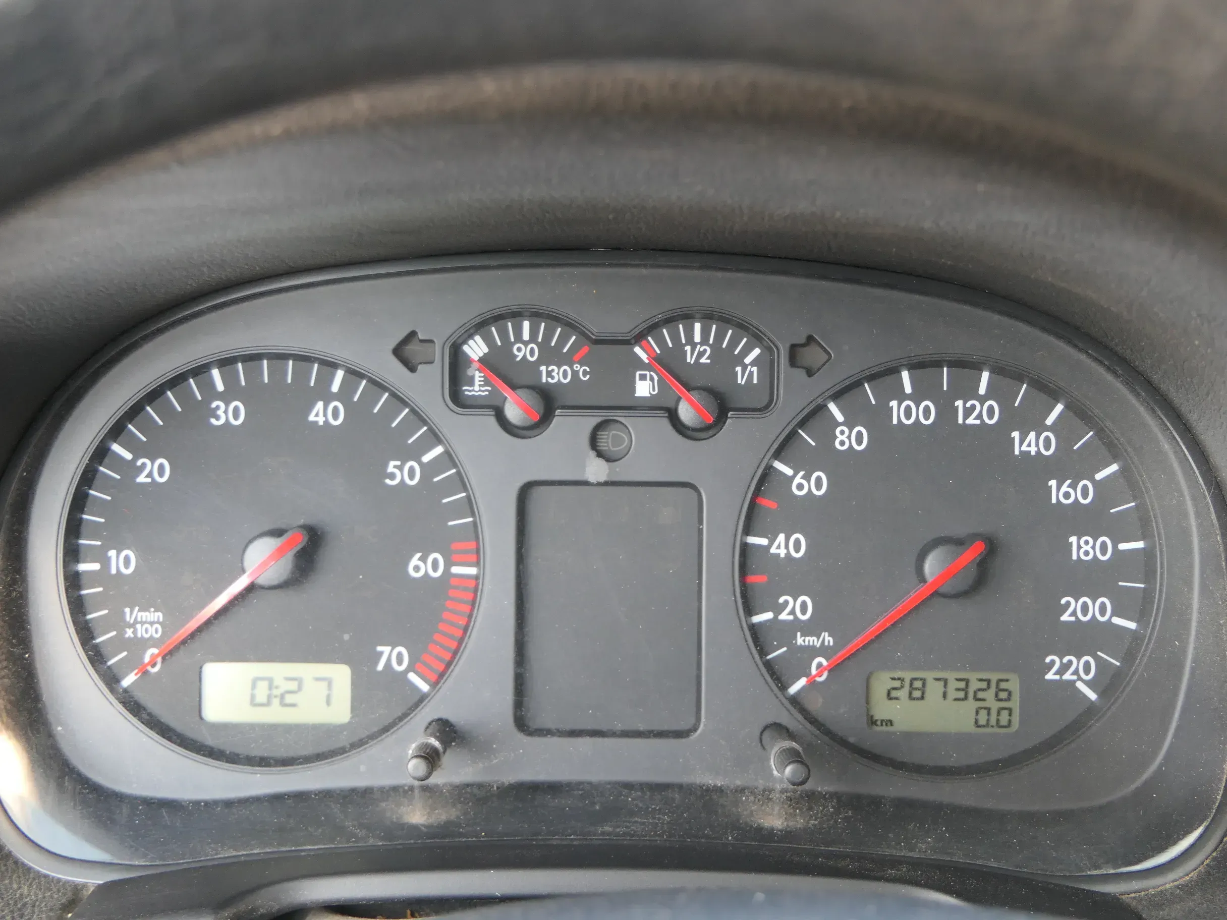VW Golf 4 Tacho Tachometer Kombiinstrument 287.000km 1J0920805 1,4 16V 75PS 55kw - Bild 1