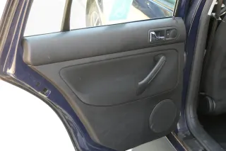1x VW Golf 4 1J Kombi Türverkleidung Verkleidung Tür hinten links schwarz - Bild 1