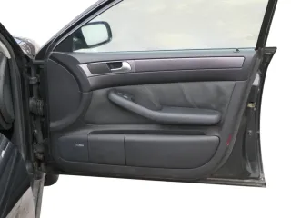 1x A6 4B Türverkleidung Verkleidung Tür vorne rechts Leder schwarz soul Bose - Bild 1