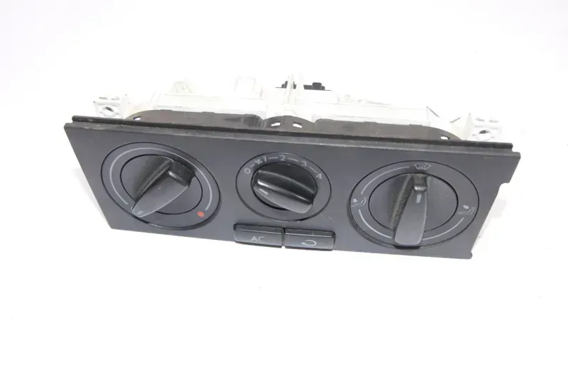 VW Polo 6N2 Lupo Steuergerät Klimaanlage Klimabedienteil 1J0820045F Heizung - Bild 1