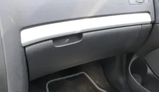 Skoda Octavia 1Z Deckel Klappe für Handschuhfach Handschuhfachdeckel onyx Deckel - Bild 1