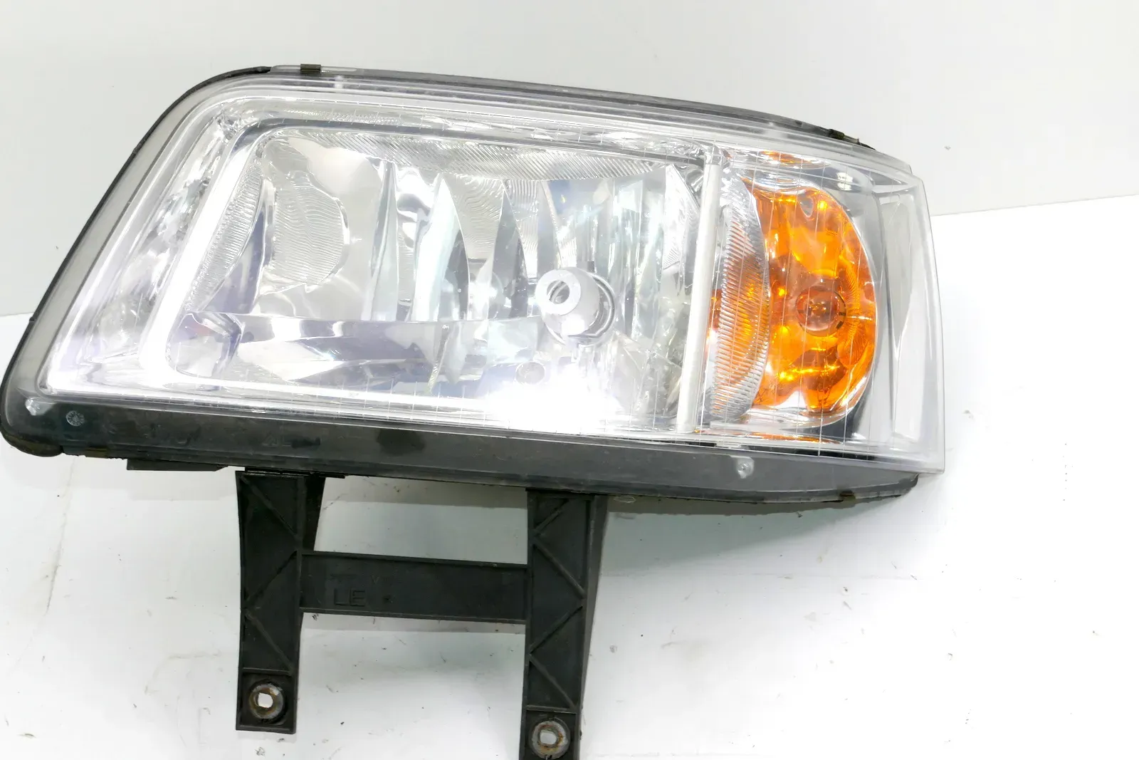 VW T5 Scheinwerfer links vorne 7H1941015J    H4   (KEIN XENON!!) original - Bild 1