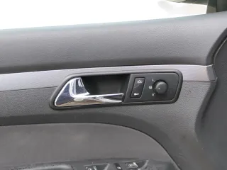 VW Touran 1x Türverkleidung Verkleidung Tür vorne links - anthrazit - Bild 3