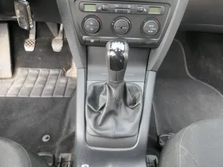 Skoda Octavia 1Z Schaltknauf Schaltsack Schaltung Schaltknauf original 5-Gang - Bild 1