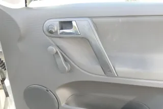 1x VW Polo 6N2 Türverkleidung Verkleidung Tür vorne rechts 2/3-Türer off-black - Bild 2