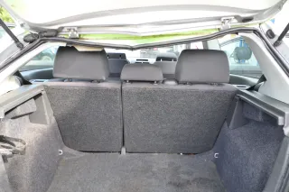 VW Polo 9N 9N3 Sitz Rückbank Sitzfläche Sitze 3 Punkt Gurt hinten mit Kopfstütze - Bild 8